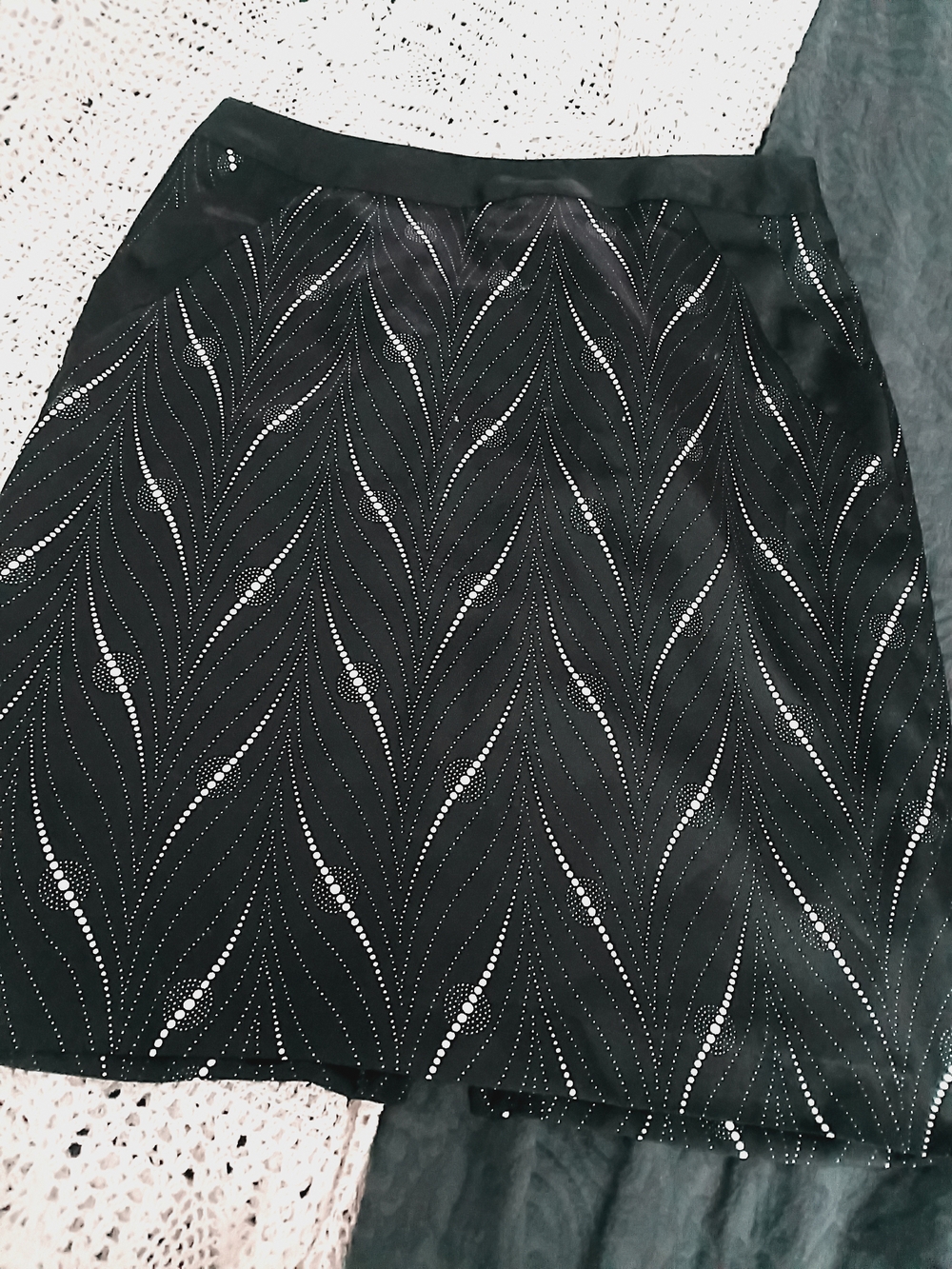 Jaclyn Smith Black Mini Skirt with Silver Dot Wave Pattern